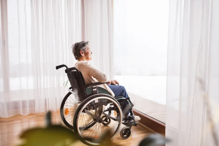 Free Wheelchair For Seniors – Take the Step Towards Freedom